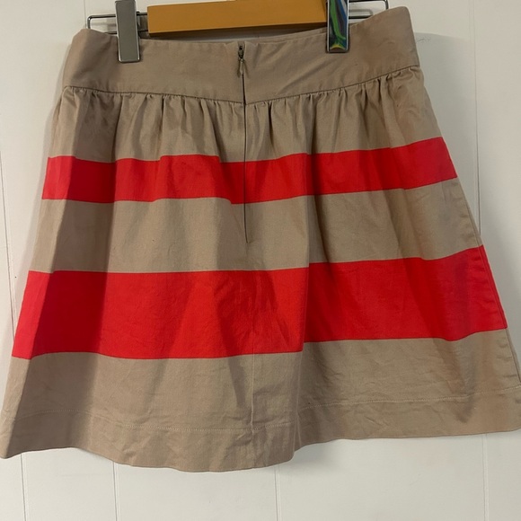 Alfred Sung, size 2, mini skirt, brown with red stripes, zipper back, fitted - Picture 3 of 5